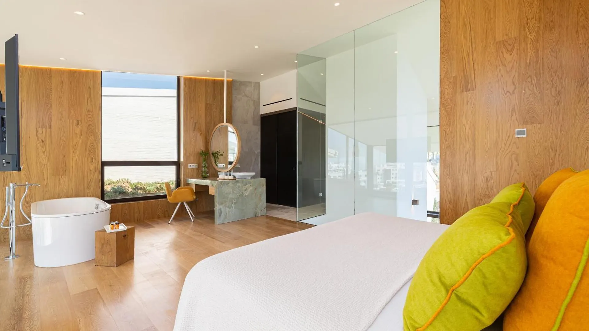 Отель Leiro Residences Фуэнхирола