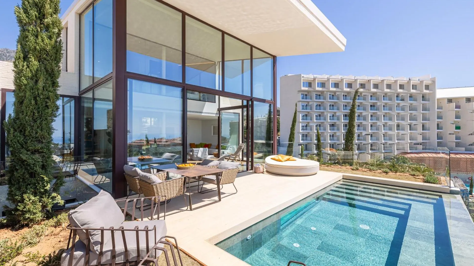 Leiro Residences Fuengirola Hotel